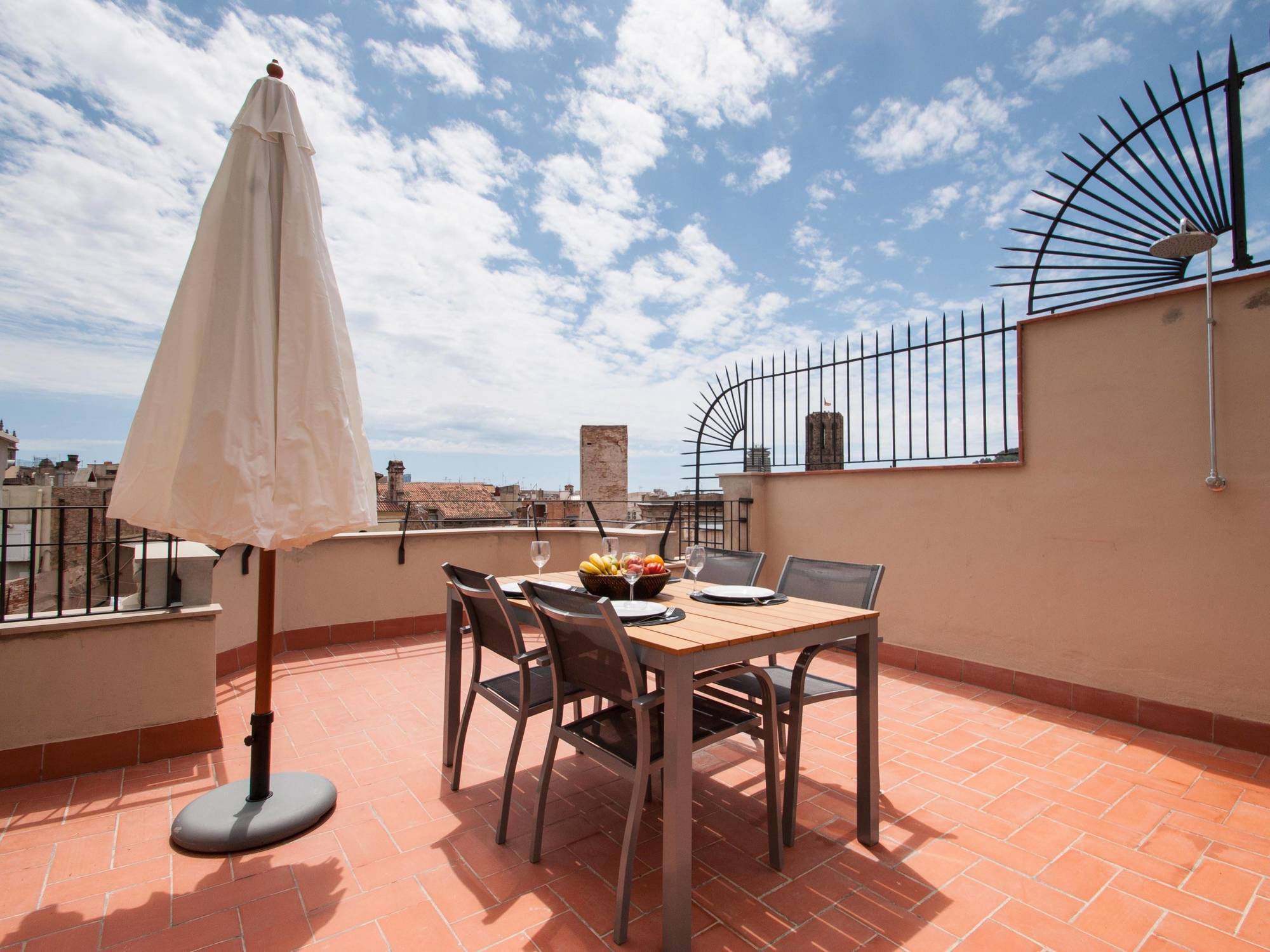 Bcn Town Apartments Portaferrissa บาร์เซโลนา ภายนอก รูปภาพ