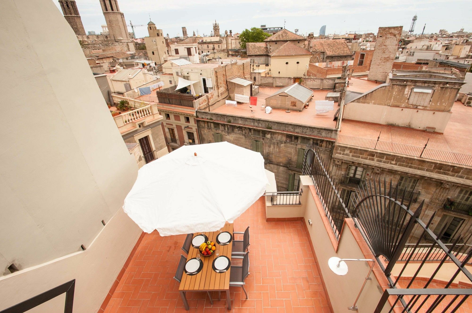Bcn Town Apartments Portaferrissa บาร์เซโลนา ภายนอก รูปภาพ